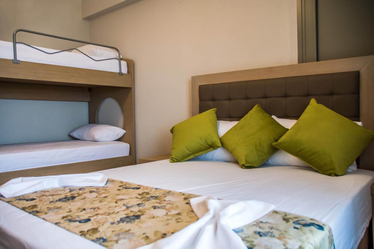 Ippokampos Holidays Apartment Nea Vrasna Ngoại thất bức ảnh